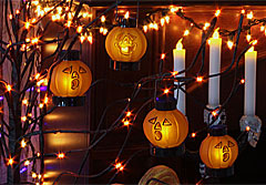 4 Inch LED Hanging Pumpkin Tealight