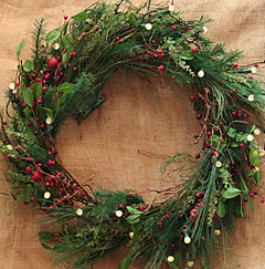 Battery Operated Red Berry Apple Wreath - 24 Inch
