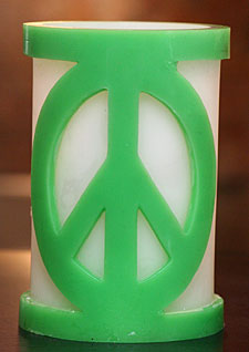 Flameless Color Changing Peace Symbol Candle - Green