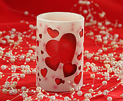 Flameless 4 Inch Candle With Valentine  Hearts